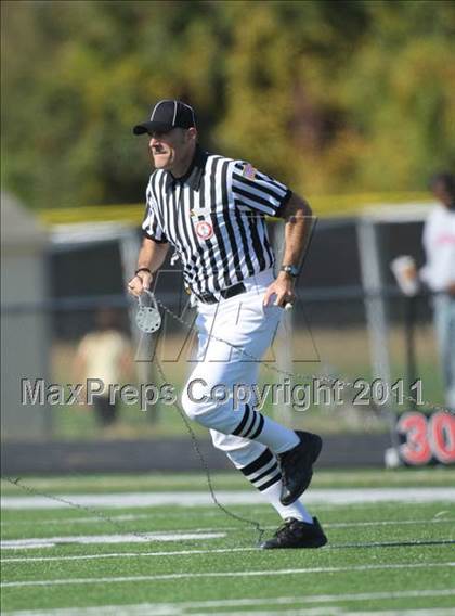 Thumbnail 3 in Loudoun Valley @ Herndon photogallery.