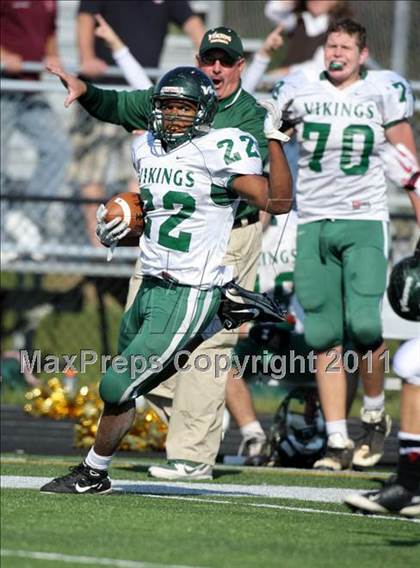 Thumbnail 2 in Loudoun Valley @ Herndon photogallery.