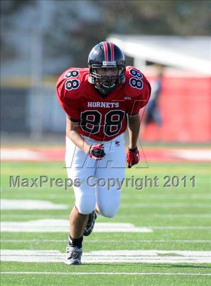 Thumbnail 2 in Loudoun Valley @ Herndon photogallery.