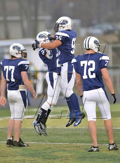 Thumbnail 3 in Arrowhead vs. Hudson (WIAA D1 Level 4 Playoffs) photogallery.