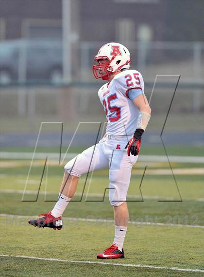 Thumbnail 2 in Arrowhead vs. Hudson (WIAA D1 Level 4 Playoffs) photogallery.