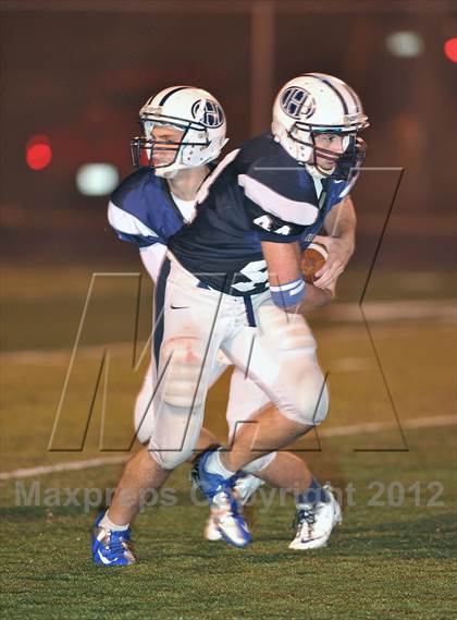 Thumbnail 2 in Arrowhead vs. Hudson (WIAA D1 Level 4 Playoffs) photogallery.
