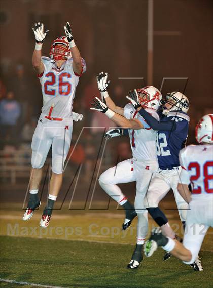 Thumbnail 1 in Arrowhead vs. Hudson (WIAA D1 Level 4 Playoffs) photogallery.