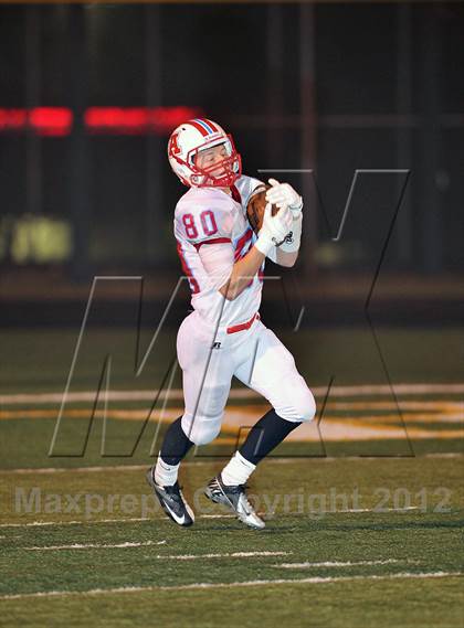 Thumbnail 1 in Arrowhead vs. Hudson (WIAA D1 Level 4 Playoffs) photogallery.