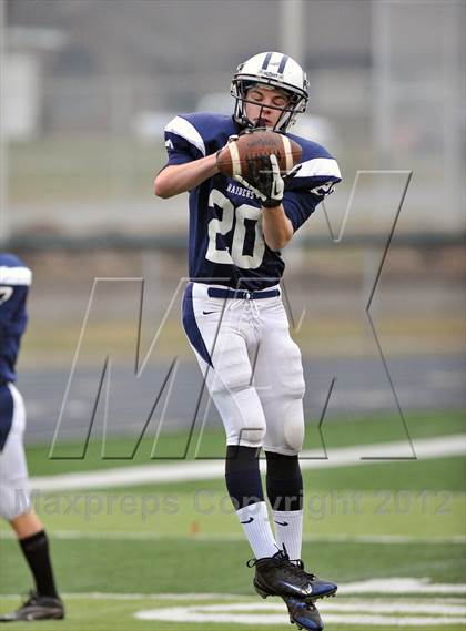 Thumbnail 2 in Arrowhead vs. Hudson (WIAA D1 Level 4 Playoffs) photogallery.