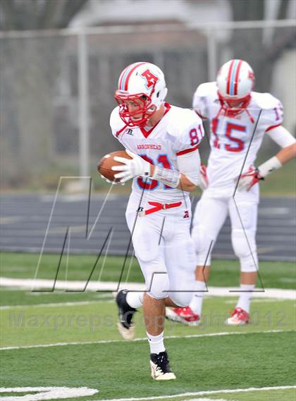 Thumbnail 3 in Arrowhead vs. Hudson (WIAA D1 Level 4 Playoffs) photogallery.