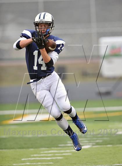 Thumbnail 3 in Arrowhead vs. Hudson (WIAA D1 Level 4 Playoffs) photogallery.
