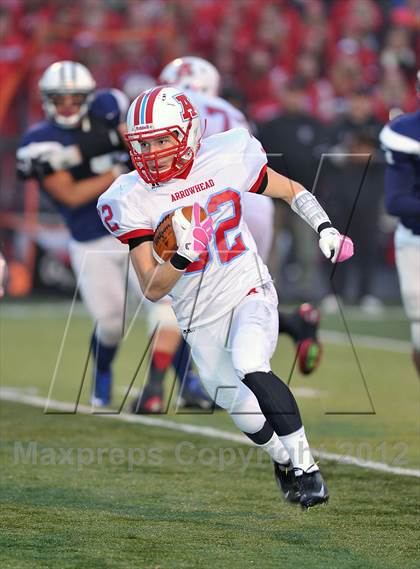 Thumbnail 2 in Arrowhead vs. Hudson (WIAA D1 Level 4 Playoffs) photogallery.