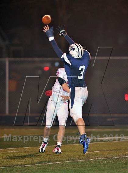 Thumbnail 3 in Arrowhead vs. Hudson (WIAA D1 Level 4 Playoffs) photogallery.