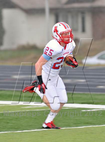 Thumbnail 2 in Arrowhead vs. Hudson (WIAA D1 Level 4 Playoffs) photogallery.