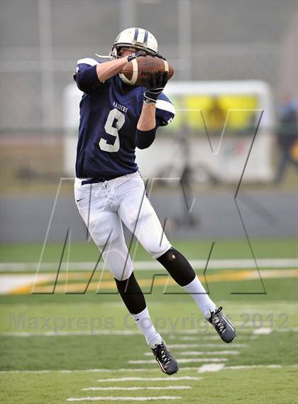 Thumbnail 1 in Arrowhead vs. Hudson (WIAA D1 Level 4 Playoffs) photogallery.