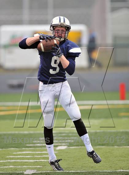 Thumbnail 2 in Arrowhead vs. Hudson (WIAA D1 Level 4 Playoffs) photogallery.