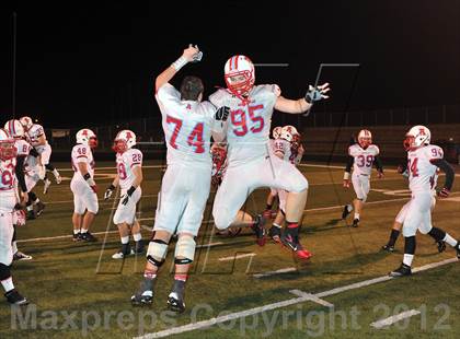 Thumbnail 2 in Arrowhead vs. Hudson (WIAA D1 Level 4 Playoffs) photogallery.