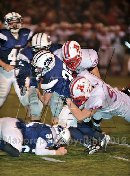 Thumbnail 1 in Arrowhead vs. Hudson (WIAA D1 Level 4 Playoffs) photogallery.