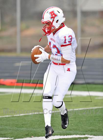 Thumbnail 1 in Arrowhead vs. Hudson (WIAA D1 Level 4 Playoffs) photogallery.