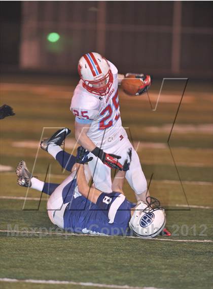 Thumbnail 1 in Arrowhead vs. Hudson (WIAA D1 Level 4 Playoffs) photogallery.
