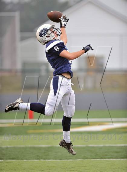 Thumbnail 2 in Arrowhead vs. Hudson (WIAA D1 Level 4 Playoffs) photogallery.