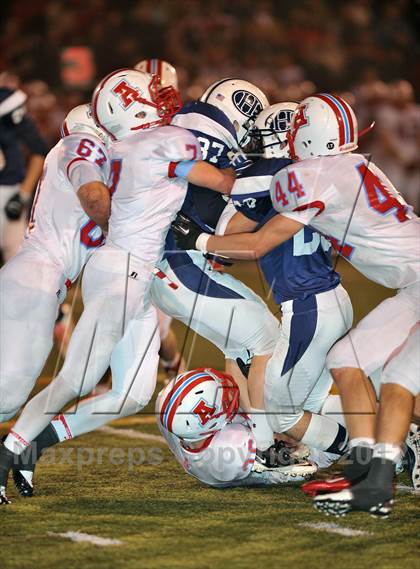 Thumbnail 2 in Arrowhead vs. Hudson (WIAA D1 Level 4 Playoffs) photogallery.
