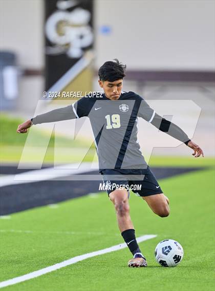 Thumbnail 2 in Fort Bend Kempner @ Galena Park (UIL Soccer 5A Region 3 Bi-District) photogallery.