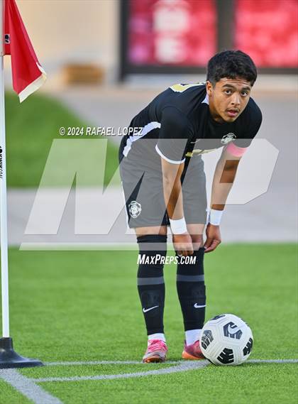 Thumbnail 1 in Fort Bend Kempner @ Galena Park (UIL Soccer 5A Region 3 Bi-District) photogallery.