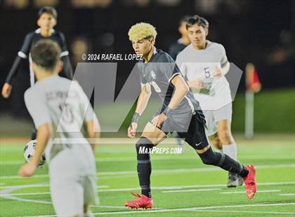 Thumbnail 2 in Fort Bend Kempner @ Galena Park (UIL Soccer 5A Region 3 Bi-District) photogallery.