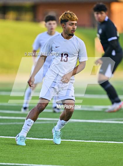 Thumbnail 2 in Fort Bend Kempner @ Galena Park (UIL Soccer 5A Region 3 Bi-District) photogallery.