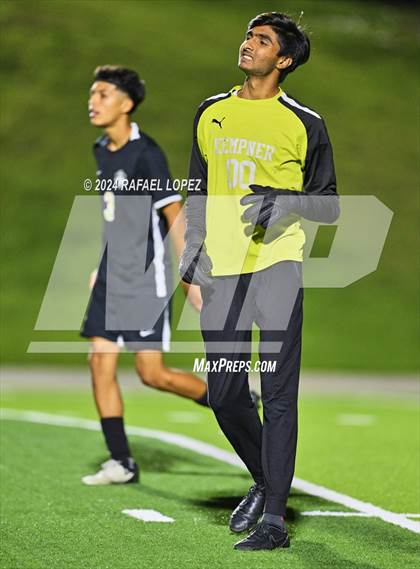 Thumbnail 1 in Fort Bend Kempner @ Galena Park (UIL Soccer 5A Region 3 Bi-District) photogallery.