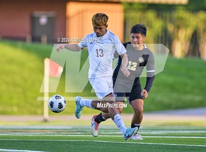 Thumbnail 1 in Fort Bend Kempner @ Galena Park (UIL Soccer 5A Region 3 Bi-District) photogallery.