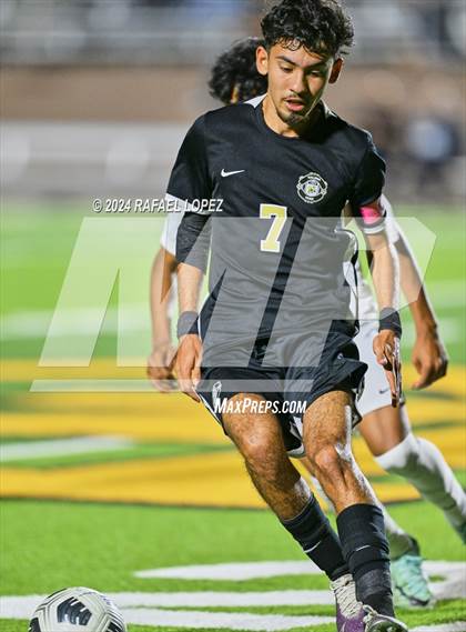 Thumbnail 1 in Fort Bend Kempner @ Galena Park (UIL Soccer 5A Region 3 Bi-District) photogallery.