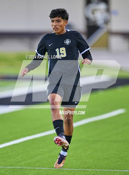 Thumbnail 3 in Fort Bend Kempner @ Galena Park (UIL Soccer 5A Region 3 Bi-District) photogallery.