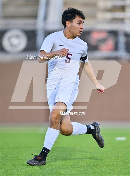 Thumbnail 1 in Fort Bend Kempner @ Galena Park (UIL Soccer 5A Region 3 Bi-District) photogallery.