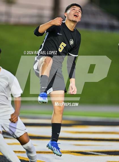 Thumbnail 1 in Fort Bend Kempner @ Galena Park (UIL Soccer 5A Region 3 Bi-District) photogallery.
