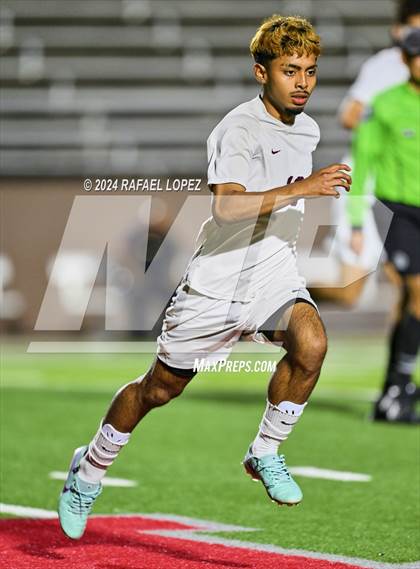 Thumbnail 2 in Fort Bend Kempner @ Galena Park (UIL Soccer 5A Region 3 Bi-District) photogallery.