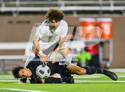 Thumbnail 2 in Fort Bend Kempner @ Galena Park (UIL Soccer 5A Region 3 Bi-District) photogallery.