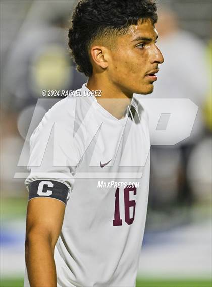 Thumbnail 1 in Fort Bend Kempner @ Galena Park (UIL Soccer 5A Region 3 Bi-District) photogallery.