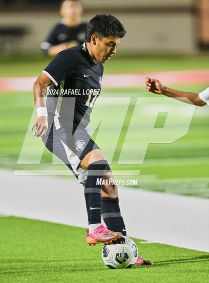 Thumbnail 1 in Fort Bend Kempner @ Galena Park (UIL Soccer 5A Region 3 Bi-District) photogallery.