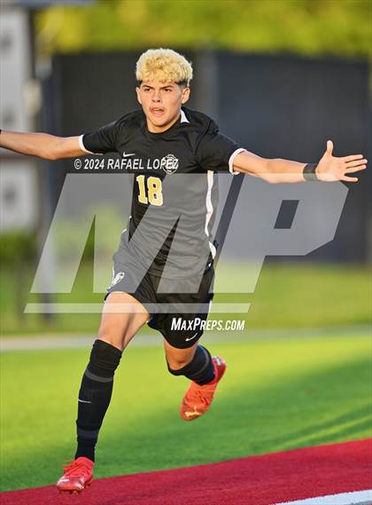 Thumbnail 1 in Fort Bend Kempner @ Galena Park (UIL Soccer 5A Region 3 Bi-District) photogallery.