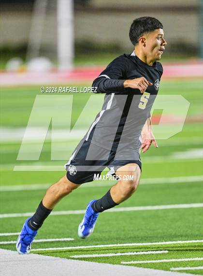 Thumbnail 1 in Fort Bend Kempner @ Galena Park (UIL Soccer 5A Region 3 Bi-District) photogallery.