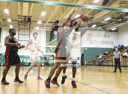 Thumbnail 3 in Newport vs Newport Central Catholic (36th District) photogallery.