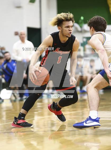 Thumbnail 2 in Newport vs Newport Central Catholic (36th District) photogallery.
