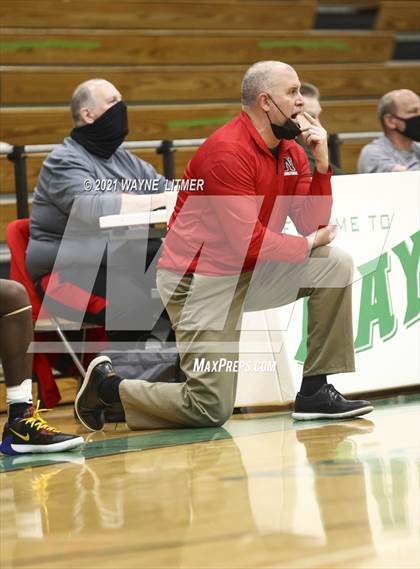Thumbnail 3 in Newport vs Newport Central Catholic (36th District) photogallery.