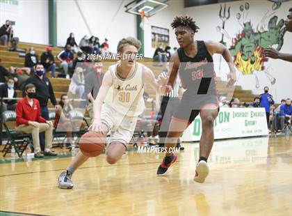 Thumbnail 3 in Newport vs Newport Central Catholic (36th District) photogallery.