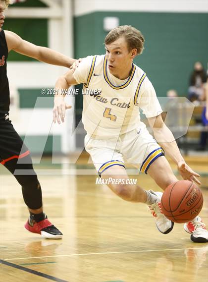 Thumbnail 3 in Newport vs Newport Central Catholic (36th District) photogallery.
