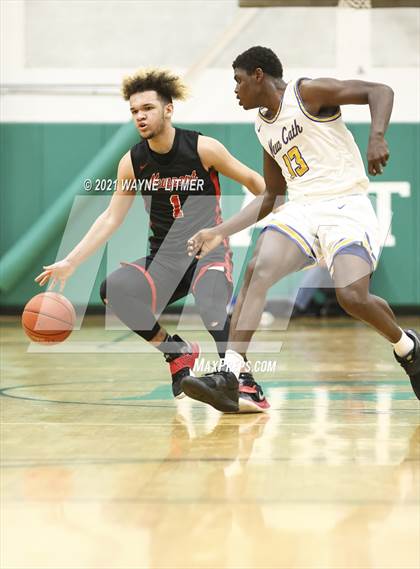 Thumbnail 2 in Newport vs Newport Central Catholic (36th District) photogallery.