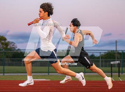 Thumbnail 1 in Vista Ridge Relays photogallery.