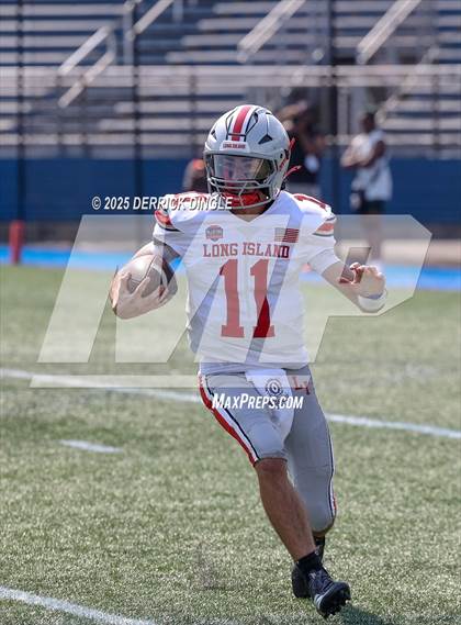 Thumbnail 3 in NYC vs Long Island (All-Star Football Classic) photogallery.