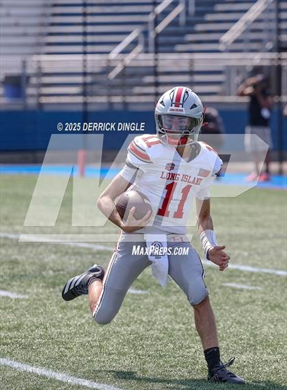 Thumbnail 2 in NYC vs Long Island (All-Star Football Classic) photogallery.