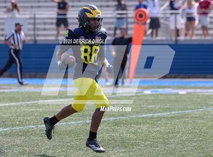 Thumbnail 1 in NYC vs Long Island (All-Star Football Classic) photogallery.