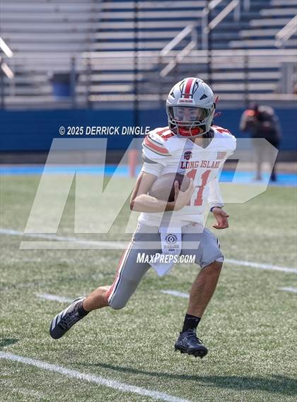 Thumbnail 3 in NYC vs Long Island (All-Star Football Classic) photogallery.
