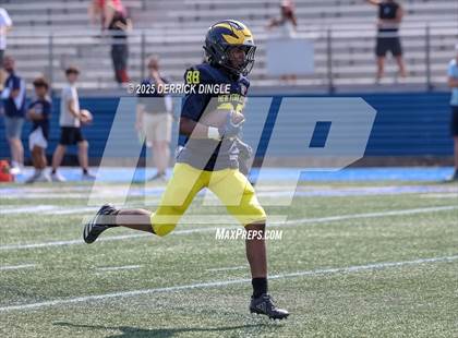 Thumbnail 1 in NYC vs Long Island (All-Star Football Classic) photogallery.